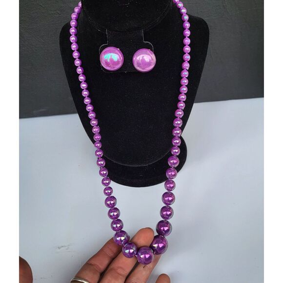 Vintage Demi Parure 90s Acrylic Purple AB Graduated Bead Necklace 24 in - Picture 4 of 6